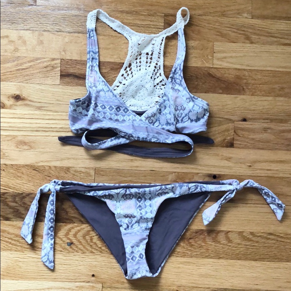 L*space Reversible Bikini